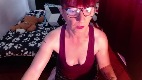 Pamela Jagger online show from February 28, 1:36 pm