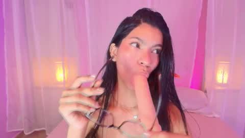 Snapshot of pamelaascott chatting on January 29, 12:01 am  P A M  online show from January 29, 12:01 am