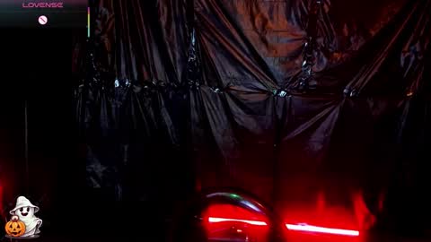 Snapshot of pamelaascott chatting on October 16, 10:33 pm  P A M  online show from October 16, 10:33 pm