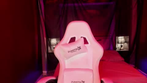 Snapshot of pamelaascott chatting on October 21, 4:13 am  P A M  online show from October 21, 4:13 am