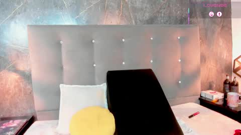 Pamela online show from March 14, 8:09 am