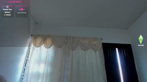 Pamela online show from March 15, 12:22 pm