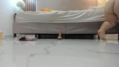 pamelabonnet_mml online show from February 13, 7:54 pm