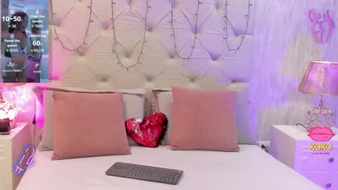 Snapshot of pamelamiler_ chatting on October 1, 1:39 pm TELL ME PAMELLA AND GIVE ME A GOOD GRADE ITS IMPORTANT online show from October 1, 1:39 pm