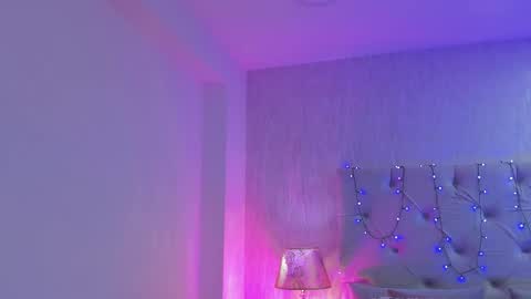 Snapshot of pamelamiler_ chatting on October 14, 11:55 am TELL ME PAMELLA AND GIVE ME A GOOD GRADE ITS IMPORTANT online show from October 14, 11:55 am