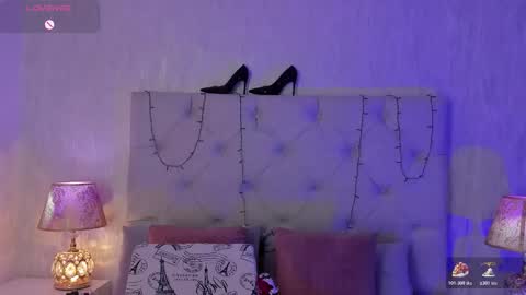 Snapshot of pamelamiler_ chatting on December 16, 12:10 pm TELL ME PAMELLA AND GIVE ME A GOOD GRADE ITS IMPORTANT online show from December 16, 12:10 pm