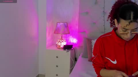 Snapshot of pamelamiler_ chatting on December 19, 12:01 pm TELL ME PAMELLA AND GIVE ME A GOOD GRADE ITS IMPORTANT online show from December 19, 12:01 pm