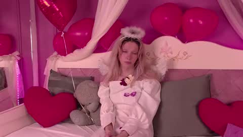 Snapshot of pamelamydreamys chatting on February 17, 1:10 pm Pamelamy online show from February 17, 1:10 pm