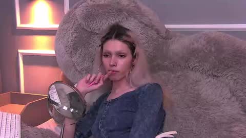 Snapshot of pamelamydreamys chatting on February 20, 7:30 pm Pamelamy online show from February 20, 7:30 pm