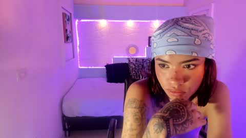 Pamela Ruiz online show from January 9, 7:31 am