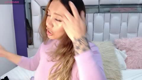 Snapshot of pamelasimpson chatting on December 19, 4:13 am Pamela online show from December 19, 4:13 am