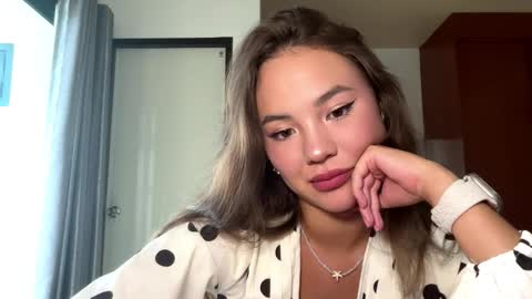 Snapshot of pameliakinsinger chatting on March 27, 9:10 am Kamila online show from March 27, 9:10 am