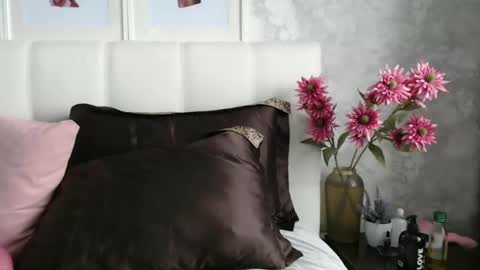 Snapshot of pamella_007 chatting on December 22, 8:00 am Pamella online show from December 22, 8:00 am