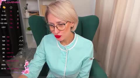 pamellamurphy online show from October 15, 7:30 am