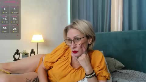 pamellamurphy online show from October 22, 7:41 am