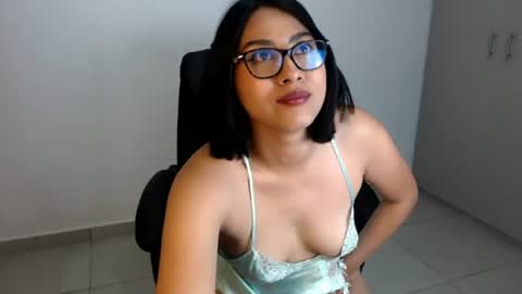 Pamela online show from June 25, 5:12 am