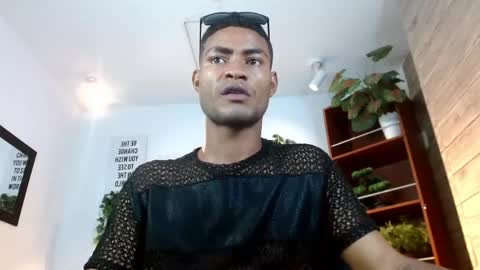pandablack18 online show from May 31, 1:58 am