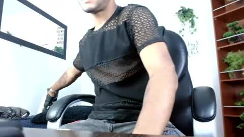 pandablack18 online show from June 7, 2:37 am