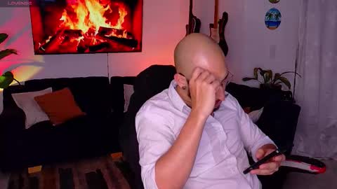    online show from March 13, 1:23 am