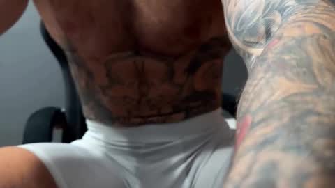 Snapshot of panther_style chatting on November 4, 4:50 pm Oleg online show from November 4, 4:50 pm