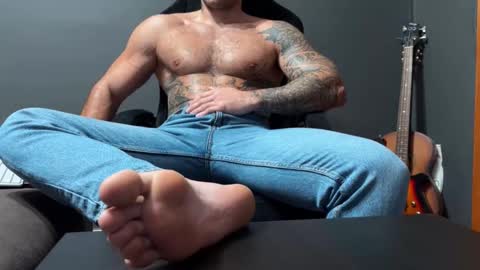 Snapshot of panther_style chatting on November 7, 5:18 am Oleg online show from November 7, 5:18 am