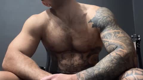 Snapshot of panther_style chatting on November 23, 7:08 am Oleg online show from November 23, 7:08 am