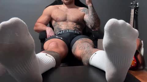 Snapshot of panther_style chatting on November 25, 6:24 am Oleg online show from November 25, 6:24 am