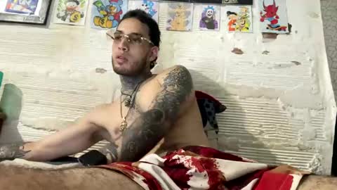 panthers_room online show from January 1, 7:32 pm