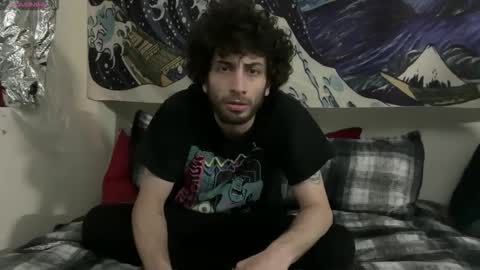 PantsLessTraveler online show from December 18, 5:30 pm