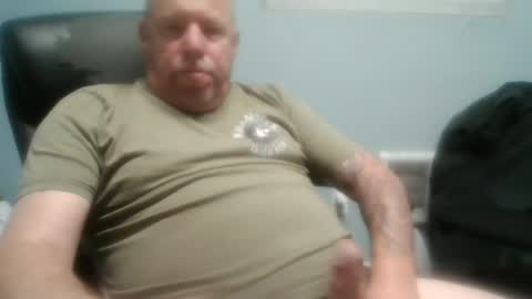 daddyinpanties online show from June 6, 10:47 pm