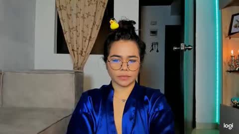 Snapshot of paogomeezz chatting on November 26, 8:48 am paogomeezz online show from November 26, 8:48 am