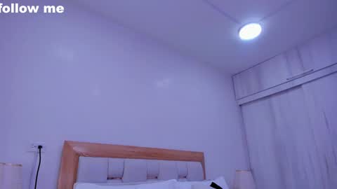 Snapshot of paolaa_rodriguez chatting on February 6, 6:56 pm Paola  online show from February 6, 6:56 pm