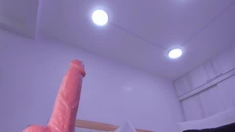 Snapshot of paolaa_rodriguez chatting on February 12, 1:30 am Paola  online show from February 12, 1:30 am