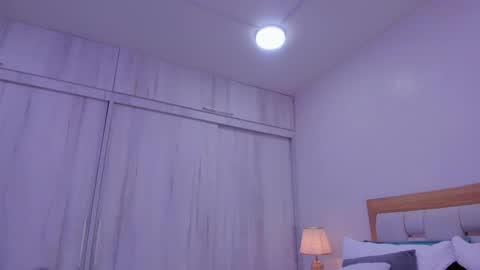 Snapshot of paolaa_rodriguez chatting on February 14, 8:05 pm Paola  online show from February 14, 8:05 pm