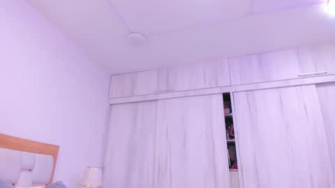 Snapshot of paolaa_rodriguez chatting on March 9, 6:54 pm Paola  online show from March 9, 6:54 pm