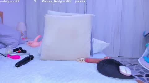 Snapshot of paolaa_rodriguez chatting on March 12, 10:50 pm Paola  online show from March 12, 10:50 pm