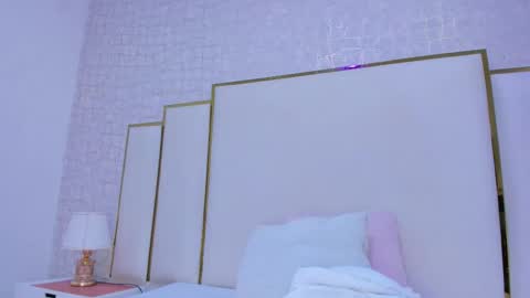 Snapshot of paolaa_rodriguez chatting on October 21, 11:33 am Paola  online show from October 21, 11:33 am