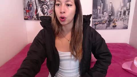 Paola online show from February 28, 11:11 am