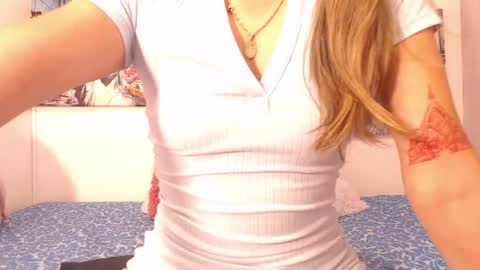 Snapshot of paolabotero chatting on July 17, 11:17 am Paola online show from July 17, 11:17 am