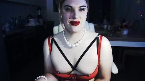 Sarina Williams online show from December 12, 1:49 pm