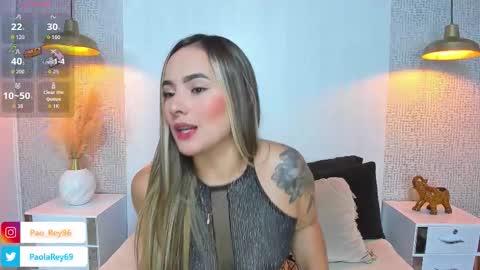 paolarey_ online show from January 10, 10:03 pm