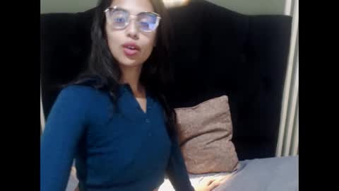 Paola Turner online show from December 22, 3:11 pm