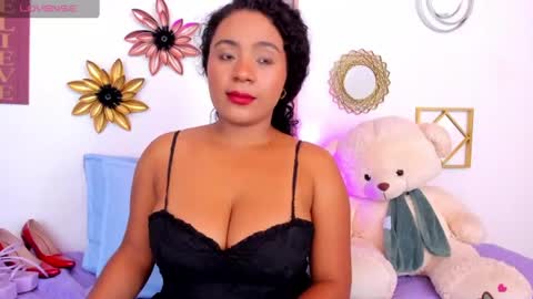 Snapshot of paolitaken chatting on June 19, 1:43 am paolitaken online show from June 19, 1:43 am