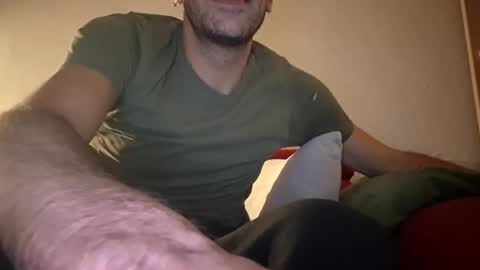 Snapshot of paoloste chatting on November 8, 6:40 pm paoloste online show from November 8, 6:40 pm