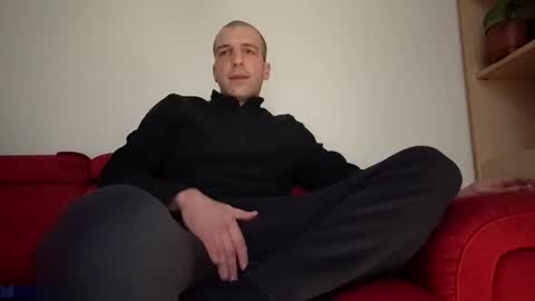 Snapshot of paoloste chatting on February 4, 1:28 pm paoloste online show from February 4, 1:28 pm