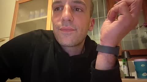 Snapshot of paoloste chatting on March 18, 8:45 pm paoloste online show from March 18, 8:45 pm