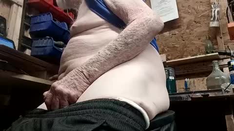 papajb70 online show from September 10, 11:38 pm