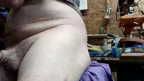 papajb70 online show from September 14, 12:43 am