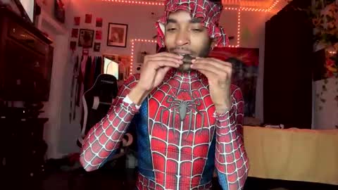 Snapshot of papian0 chatting on November 1, 1:18 am papian0 online show from November 1, 1:18 am