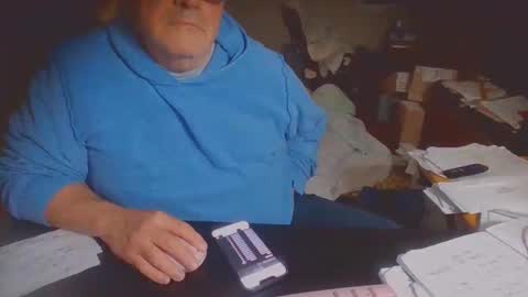 papichulo_xo online show from March 23, 6:39 am